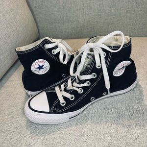 Converse Chuck Taylor All Star Hi-Tops Black Size 6